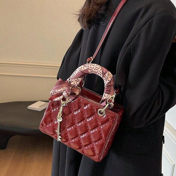 Burgundy Vintage Women's Diamond Grid Crossbody Handbag - Picture 6 of 10